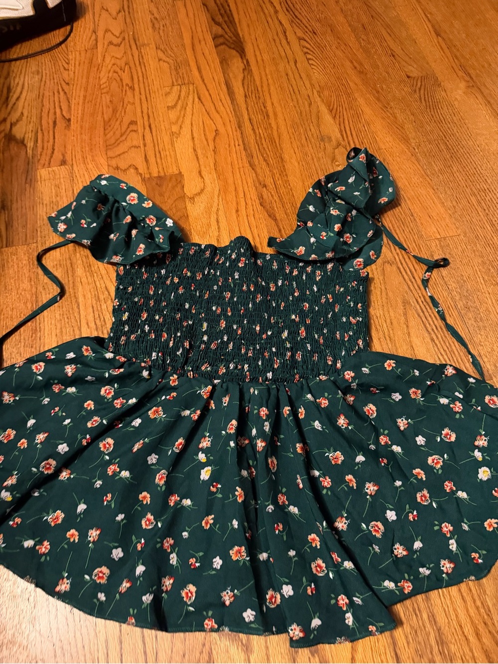 SHEIN Dark Green Floral Smocked Tank Top